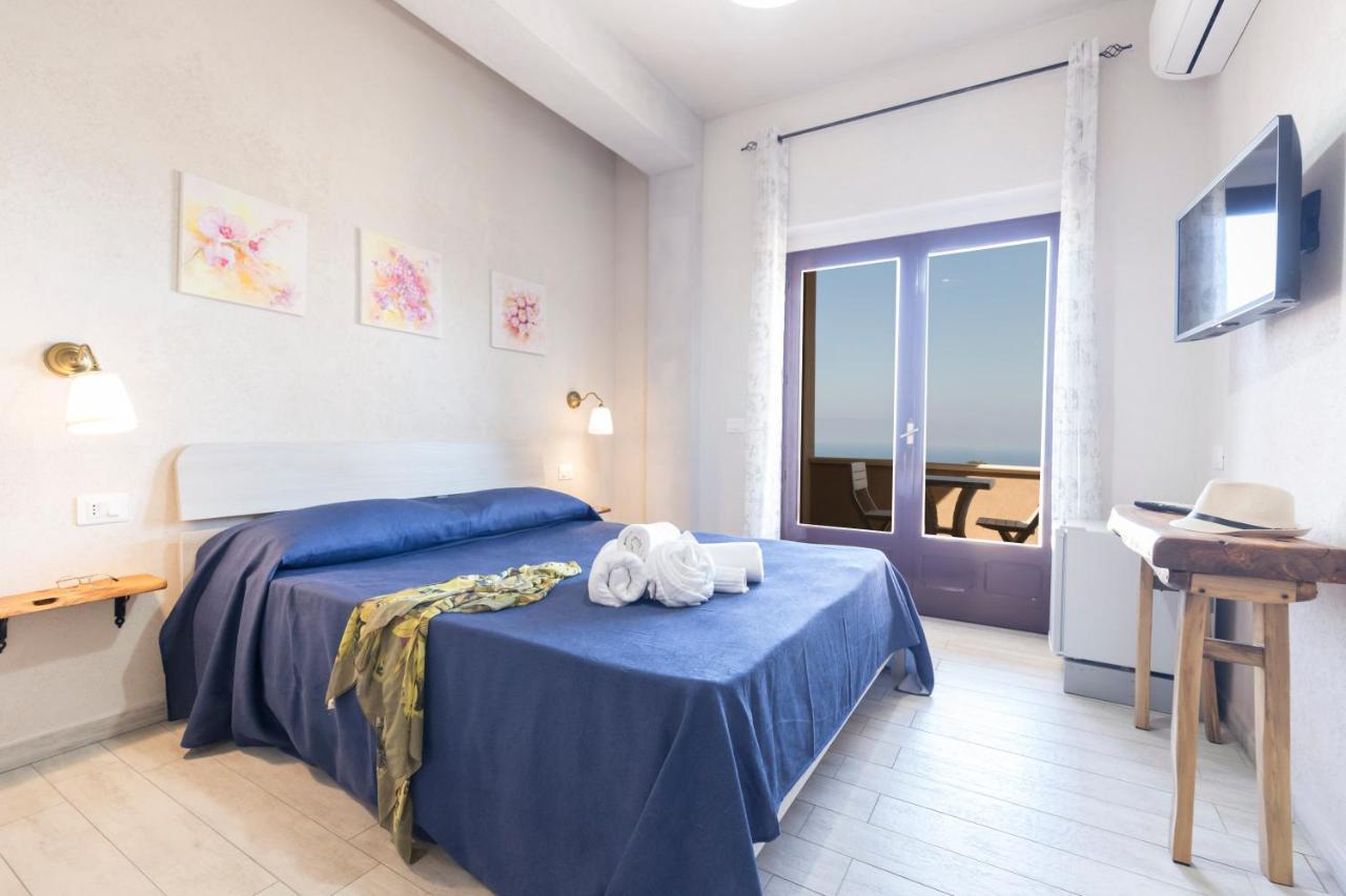 B&B Villa Orchidea Рикаді Екстер'єр фото